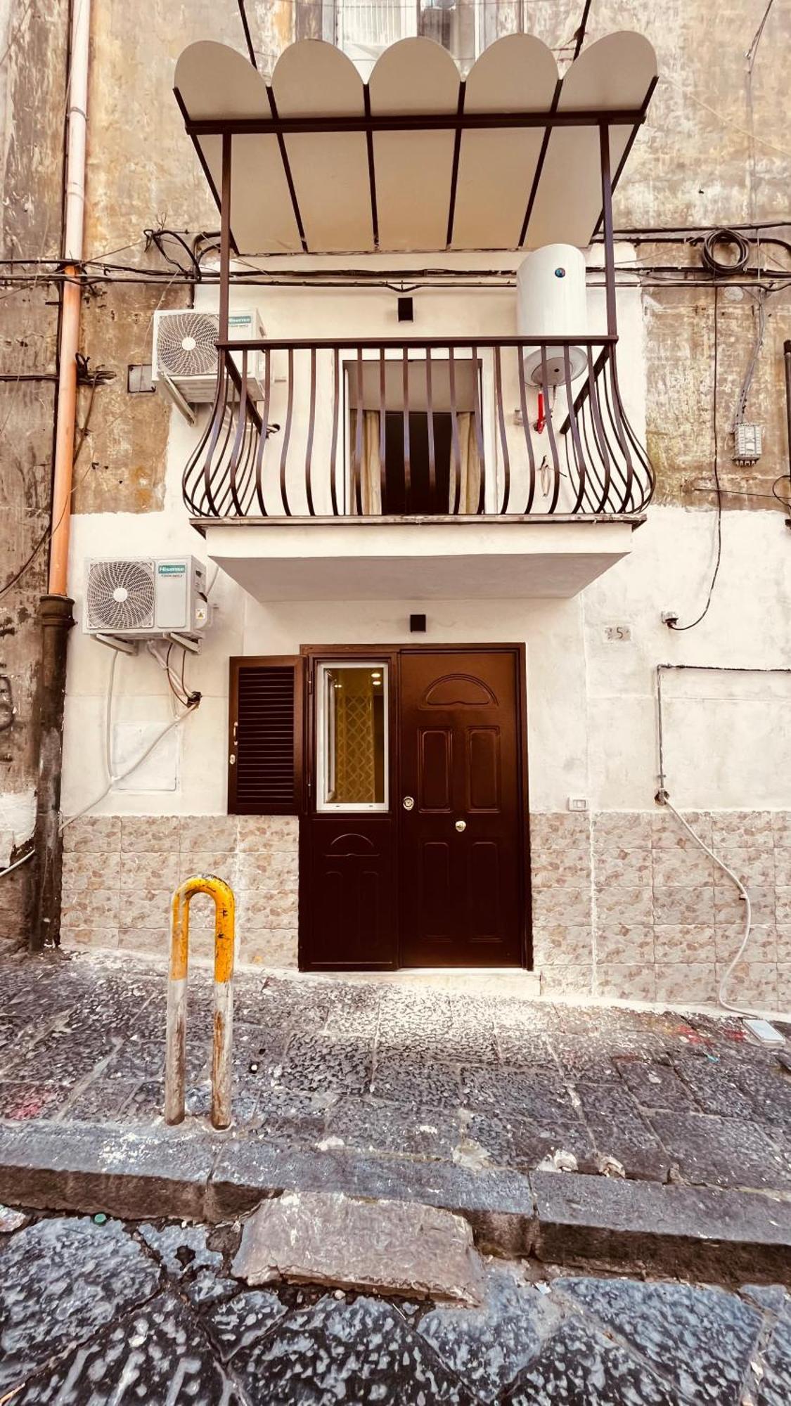 Pizzaiola'S Home 那不勒斯 外观 照片