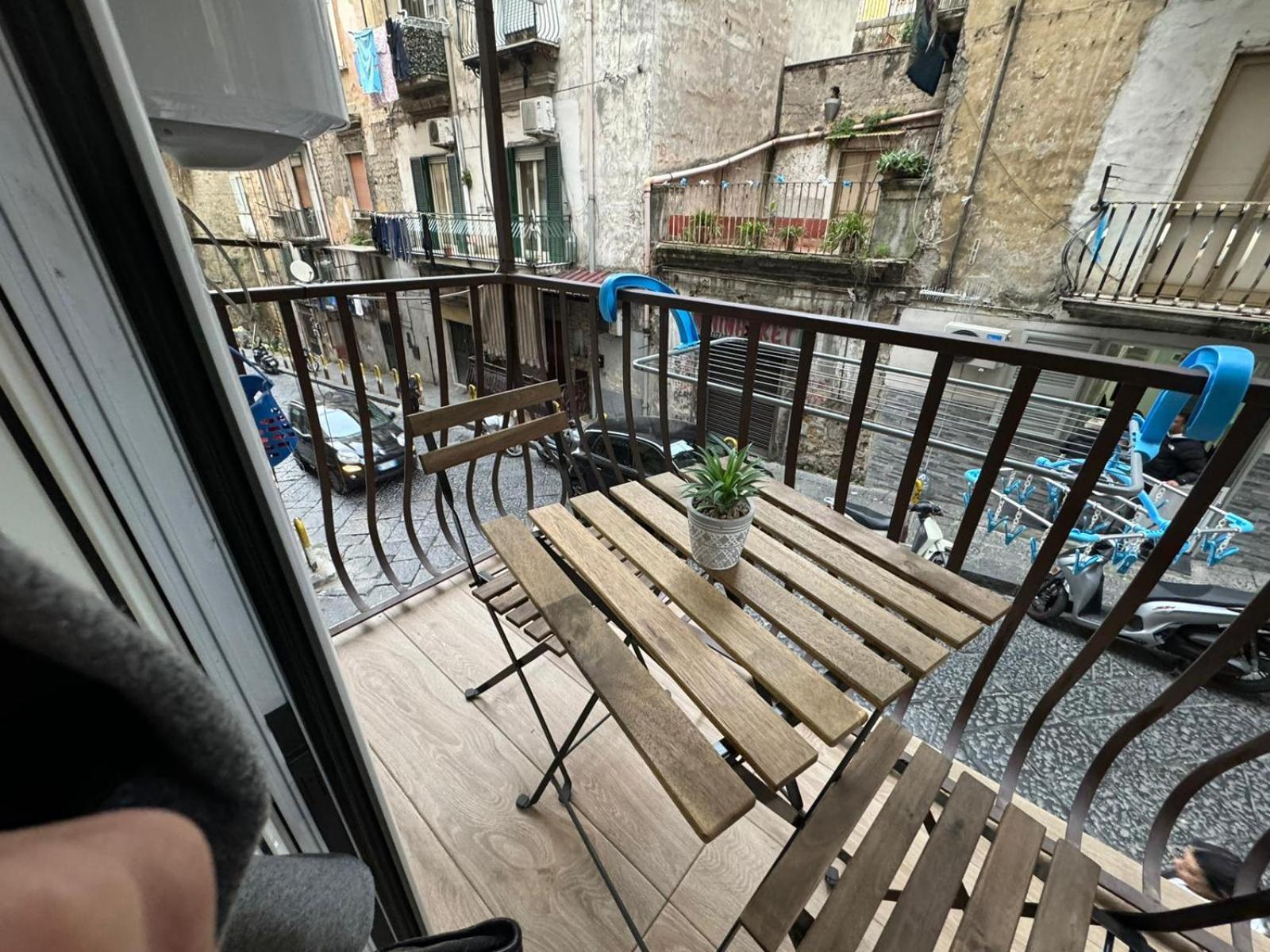 Pizzaiola'S Home 那不勒斯 外观 照片